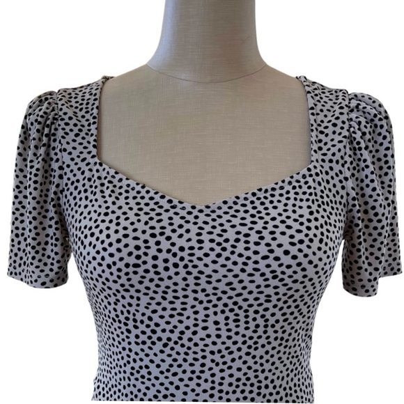 EXPRESS Top Puff Sleeve Polka Dot Sweetheart Neckline Black Gray XS - Picture 1 of 10